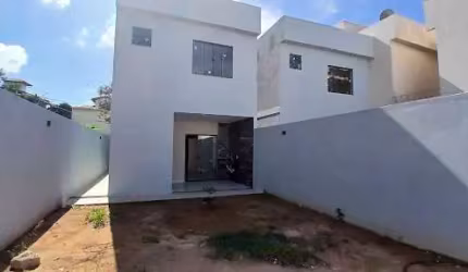 Casa com 3 dormitórios à venda, 178 m² por R$ 749.900,00 - Novo Horizonte - Macaé/RJ