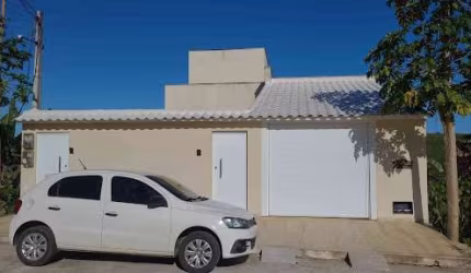 Casa com 2 dormitórios para alugar, 104 m² - Horto - Macaé/RJ