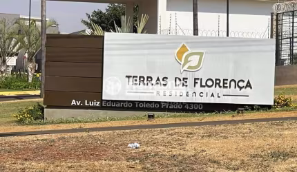 Terreno no condomínio Terras de Florença
