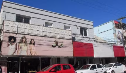 Sala comercial com 7 salas para alugar no Centro, Novo Hamburgo  por R$ 3.550