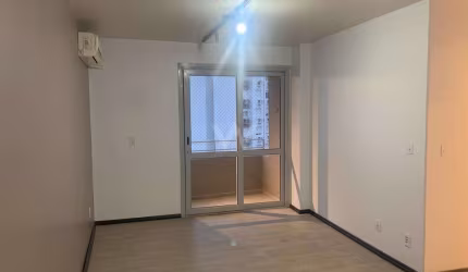 Apartamento com 2 quartos à venda no Pátria Nova, Novo Hamburgo  por R$ 330.000