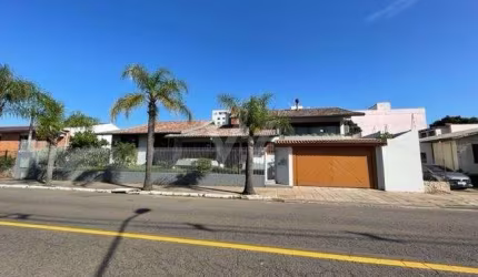 Casa com 5 quartos à venda no Ideal, Novo Hamburgo  por R$ 1.300.000