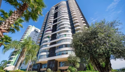 Apartamento com 3 quartos à venda no Centro, Novo Hamburgo  por R$ 2.560.000