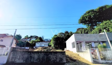 Terreno à venda no Boa Vista, Novo Hamburgo  por R$ 500.000