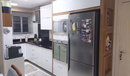 Apartamento com 2 quartos à venda no Centro, Campo Bom  por R$ 340.000