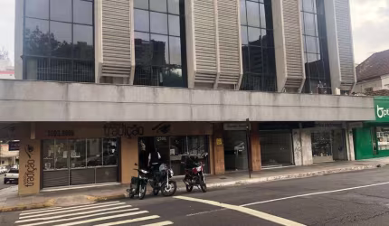Sala comercial à venda no Centro, Novo Hamburgo  por R$ 182.000
