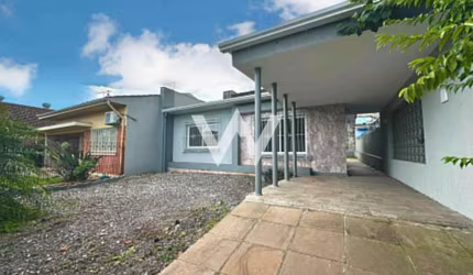 Casa com 4 quartos à venda no Rio Branco, Novo Hamburgo  por R$ 495.000