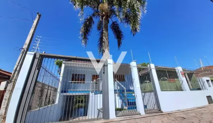 Casa com 3 quartos para alugar no Petrópolis, Novo Hamburgo  por R$ 3.500