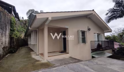 Casa com 3 quartos para alugar na Vila Nova, Novo Hamburgo  por R$ 5.000