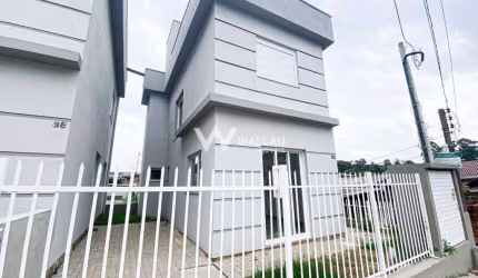 Casa em condomínio fechado com 2 quartos à venda no Canudos, Novo Hamburgo  por R$ 245.000