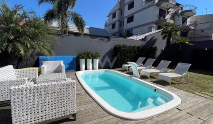 Casa com 3 quartos à venda no Jardim Mauá, Novo Hamburgo  por R$ 1.755.000