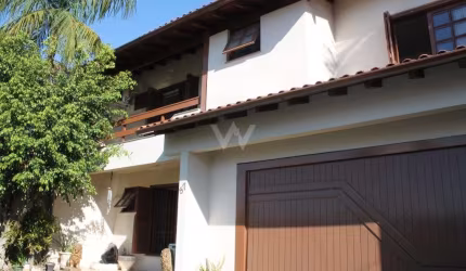 Casa com 3 quartos à venda no Industrial, Novo Hamburgo  por R$ 630.000