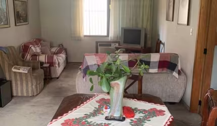 Casa com 3 quartos à venda no Centro, Novo Hamburgo  por R$ 890.000