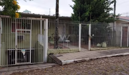 Casa com 3 quartos à venda no Guarani, Novo Hamburgo  por R$ 477.000