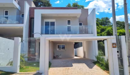 Casa com 3 quartos à venda no Canudos, Novo Hamburgo  por R$ 850.000