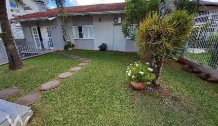 Casa com 4 quartos à venda no Guarani, Novo Hamburgo  por R$ 1.064.000