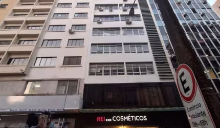 Sala comercial ampla Curitiba Centro área útil da sala 108m² mais 2 lavabos total 115m²