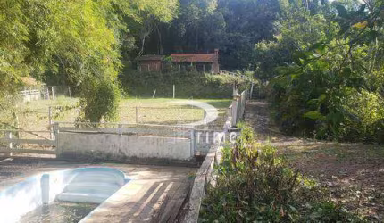 Sítio com 1 dormitório à venda, 36000 m² por R$ 1.200.000,00 - Várzea das Moças - Niterói/RJ