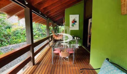 Casa espetacular com 4 dormitórios à venda, 838 m² por R$ 2.600.000 - Itaipu - Niterói/RJ