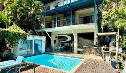 Casa com 4 dormitórios à venda, 520 m² por R$ 1.700.000,00 - Itacoatiara - Niterói/RJ