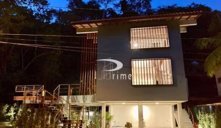 Casa com 3 dormitórios à venda, 360 m² por R$ 1.290.000,00 - Serra Grande - Niterói/RJ