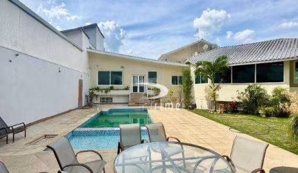 Casa com 5 dormitórios, 350 m² - venda por R$ 3.500.000,00 ou aluguel por R$ 16.204,00/mês - Itaipu - Niterói/RJ