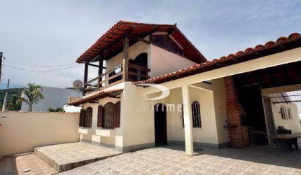 Casa com 3 dormitórios, 200 m² - venda por R$ 750.000,00 ou aluguel por R$ 4.550,43/mês - Piratininga - Niterói/RJ