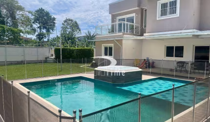 Casa com 5 dormitórios à venda, 350 m² por R$ 1.980.000 - Engenho do Mato - Niterói/RJ