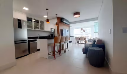 Apartamento para Temporada em Balneário Piçarras, Itacolomi, 3 dormitórios, 1 suíte, 1 banheiro, 1 vaga