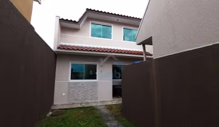 Casa com 4 quartos à venda na Rua Profeta Ezequiel, 32, Umbará, Curitiba por R$ 490.000