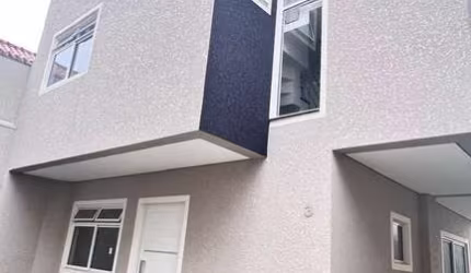 Casa com 3 quartos à venda na Rua Jorge de Poli, 240, Xaxim, Curitiba por R$ 660.000