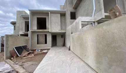 Casa com 3 quartos à venda na Rua Paul Garfunkel, 1384, Cidade Industrial, Curitiba por R$ 460.000
