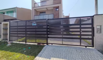 Casa com 3 quartos à venda na Rua Pedro Moro Netto, 405, Xaxim, Curitiba por R$ 760.000
