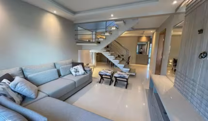 Casa com 4 quartos à venda na Travessa Conuncio Carrano, 212, Cidade Jardim, São José dos Pinhais por R$ 1.790.000