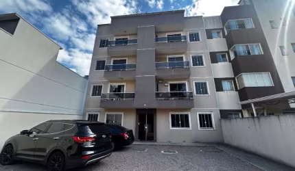 Apartamento com 2 quartos para alugar na Rua Moacir Escolaro, 372, Rio Pequeno, São José dos Pinhais por R$ 1.500