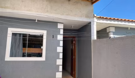 Casa com 2 quartos à venda na Rua Jornalista Emílio Zola Florenzano, 198, Tatuquara, Curitiba por R$ 255.000