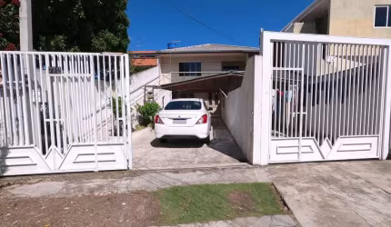 Casa em condomínio fechado com 6 quartos à venda na Prefeito Samuel Mileo, 712, Sítio Cercado, Curitiba por R$ 765.000