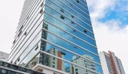 Sala comercial à venda na Avenida Sete de Setembro, 4682, Batel, Curitiba por R$ 1.369.025