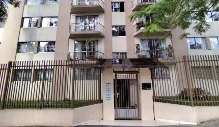 Apartamento com 3 quartos para alugar na Rua Nicarágua, 888, Bacacheri, Curitiba por R$ 2.900