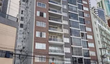 Apartamento à venda no bairro Centro - Balneário Camboriú/SC