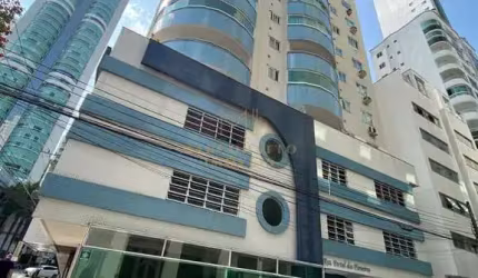 Apartamento à venda no bairro Pioneiros - Balneário Camboriú/SC