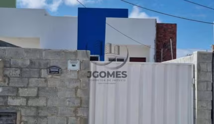 Casa para Venda em Campina Grande, Serrotão, 2 dormitórios, 1 banheiro, 1 vaga