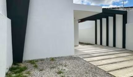 Casa para Venda em Campina Grande, Catolé, 3 dormitórios, 1 suíte, 2 banheiros, 2 vagas