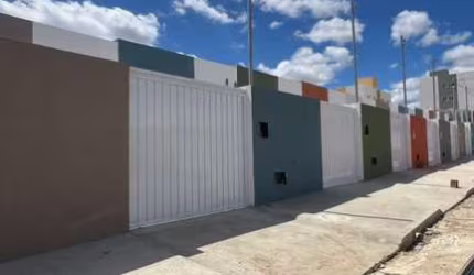 Casa para Venda em Campina Grande, Três Irmãs, 2 dormitórios, 1 banheiro, 1 vaga