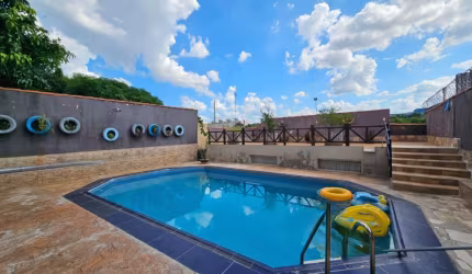 Casa à venda no Geisel em Bauru – 2 suítes, piscina, área gourmet e vista panorâmica – Próxima à Nações Unidas