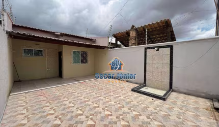 CASA PLANA NA REGIÃO DO PASSARÉ com EXCELENTE LOCALIZAÇÃO! 3 Quartos (2 Suítes), 88 m² por R$ 355.000 - Passaré - Fortaleza/CE