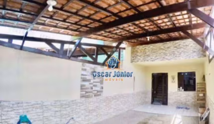 Casa Duplex com 3 Suítes por R$ 380.000,00 - Maraponga - Fortaleza/CE.