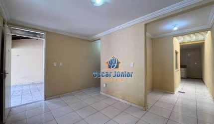 Casa Plana com 2 Quartos (1 Suíte) + Wc Social à venda, 80 m² por R$ 290.000 - Passaré - Fortaleza/CE.