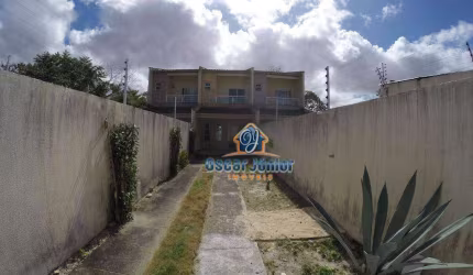 Casa Dúplex com 3 Quartos (2 Suítes) + Wc Social para alugar, 105 m² por R$ 1.200/mês - Passaré - Fortaleza/CE