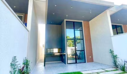 Casa para venda tem 140 metros quadrados com 3 quartos em Urucunema - Eusébio - CE